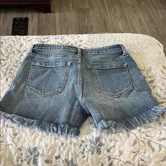 KanCan The Mom II Shorts - Picture 5 of 6